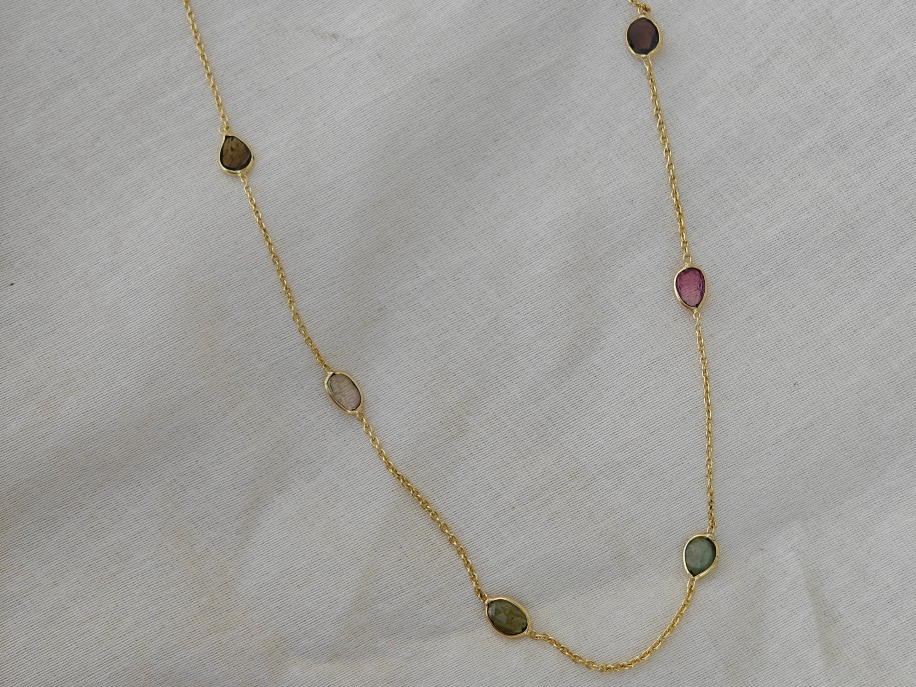 Earthy multi-colour necklace